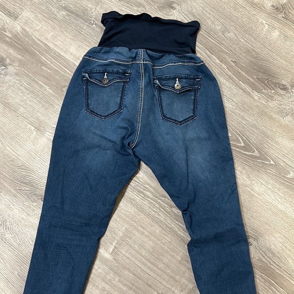 Maternity Jeans - Picture 2 of 4